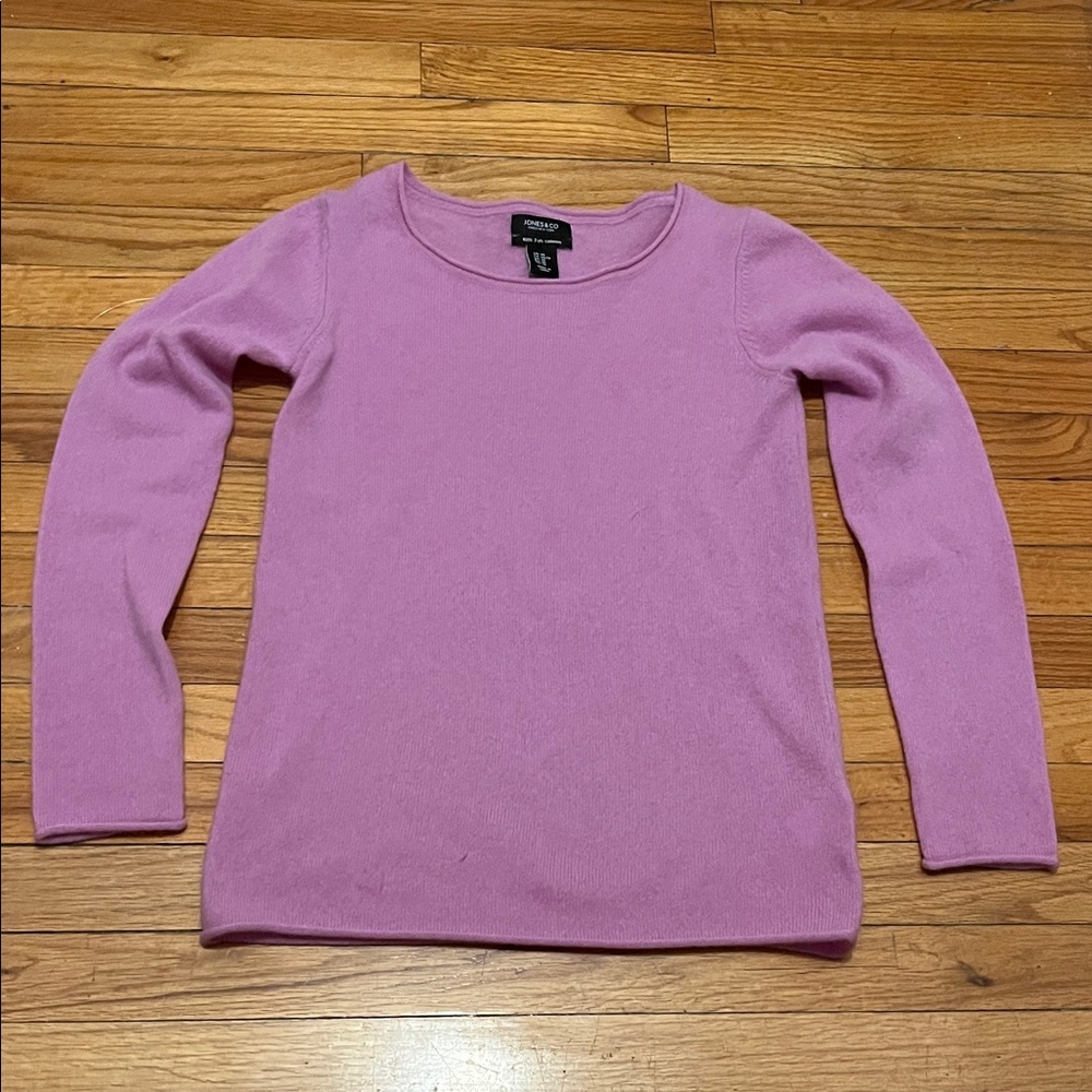 Jones & Co  Soft Lilac Cashmere Sweater